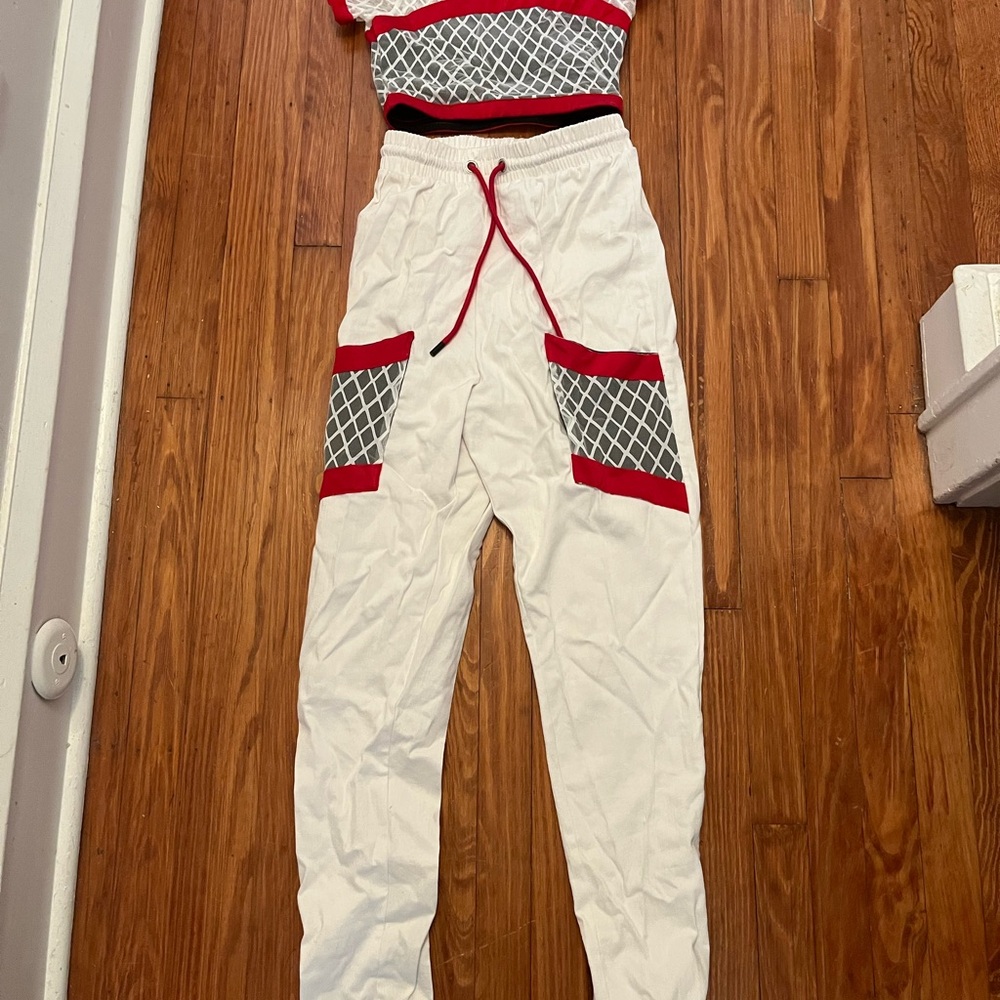 Revolution White and Red Adult Snall Hip Hop Dance Costume - Picture 4 of 4